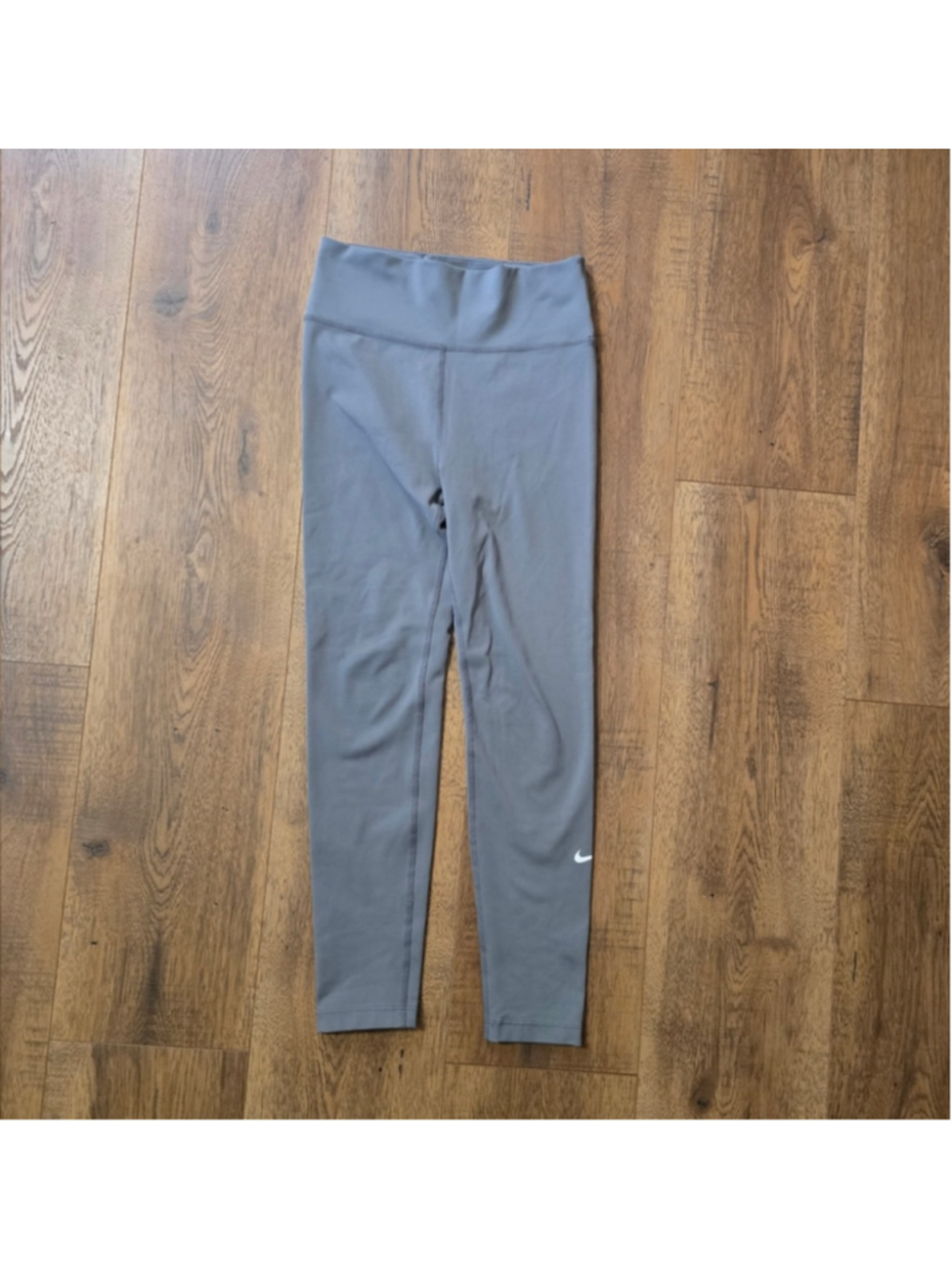 Girl's Nike One Gray Dri-FIT Leggings Medium